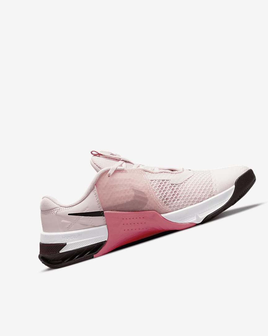 Light Pink / Pink / Metal Women's Nike Metcon 7 Training Shoes | UK2739