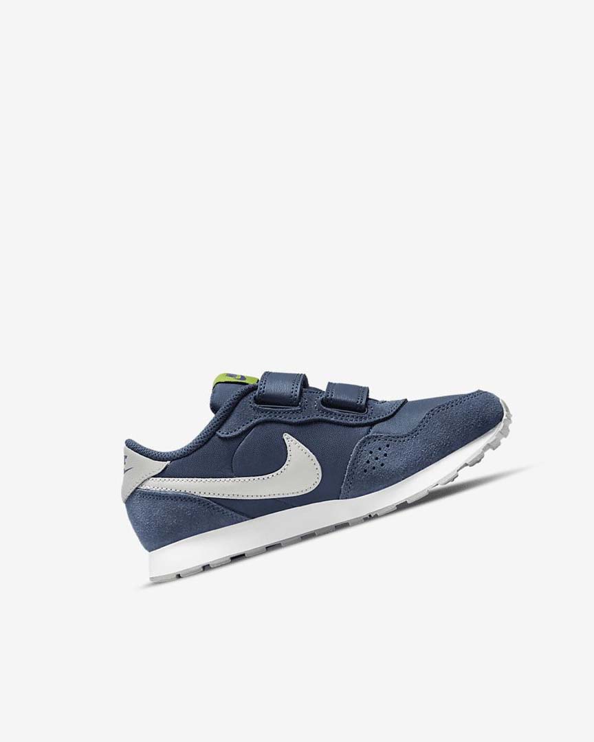 Navy / Green / Grey Boys' Nike MD Valiant Shoes | UK2992