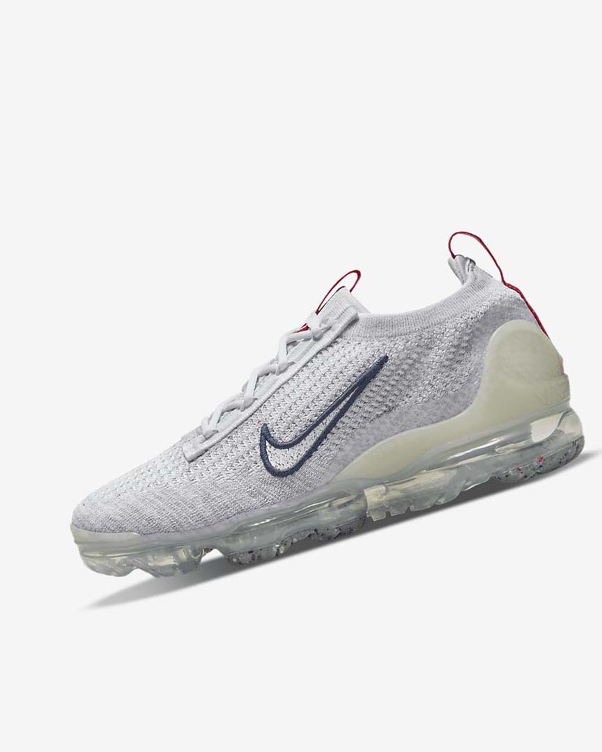 Navy / White Women\'s Nike Air VaporMax 2021 Flyknit Sneakers | UK2988