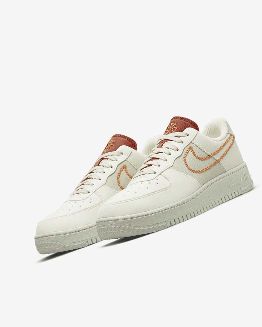 Olive / Deep Yellow Women's Nike Air Force 1 '07 Low Sneakers | UK2496