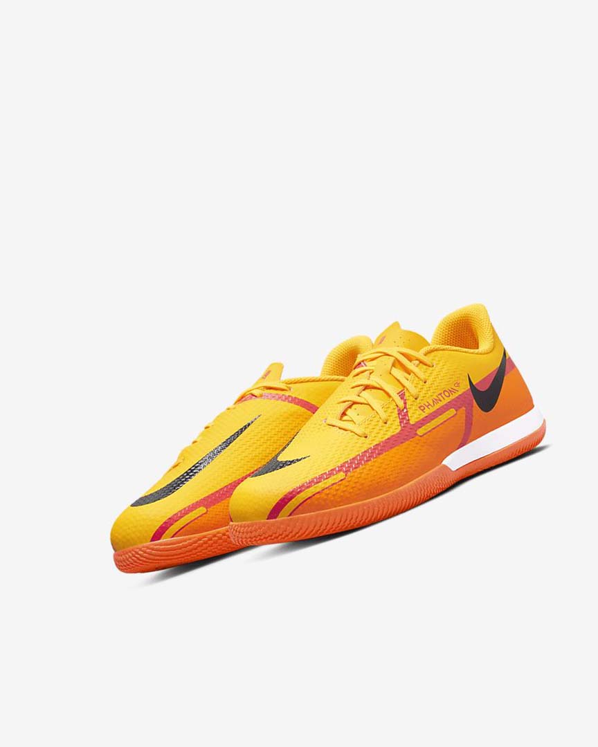 Orange / Orange / Light Red / Black Girls' Nike Jr. Phantom GT2 Academy IC Football Shoes | UK5573