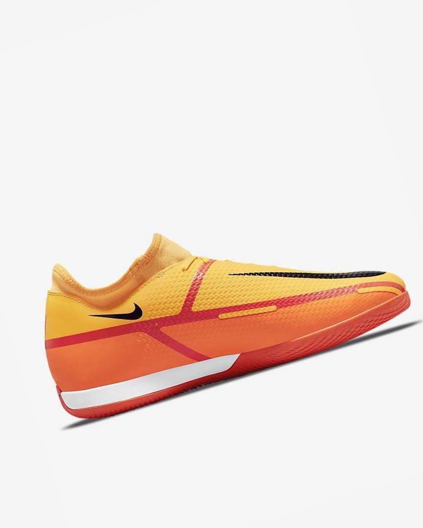 Orange / Orange / Light Red / Black Men's Nike Phantom GT2 Academy Dynamic Fit IC Football Shoes | UK2363