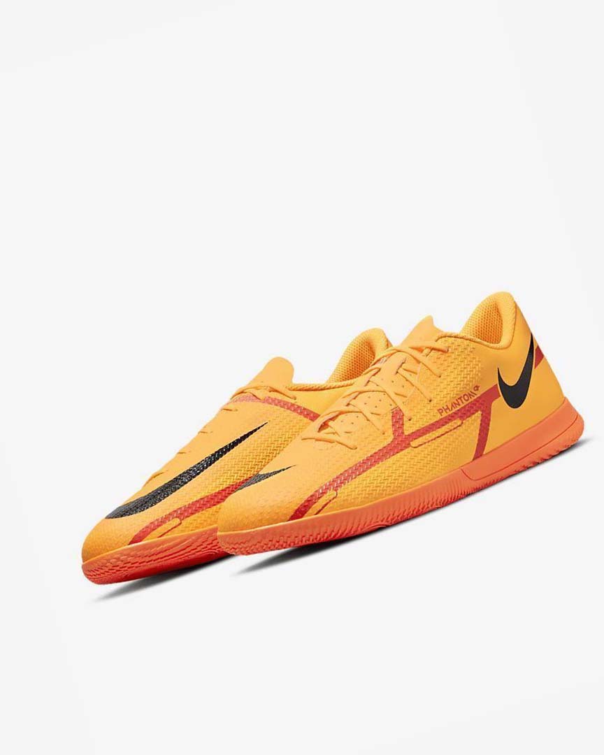 Orange / Orange / Light Red / Black Men's Nike Phantom GT2 Club IC Football Shoes | UK3006