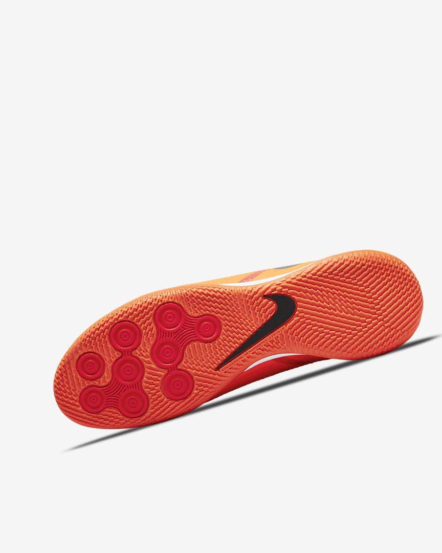 Orange / Orange / Light Red / Black Women's Nike Phantom GT2 Academy Dynamic Fit IC Football Shoes | UK5191