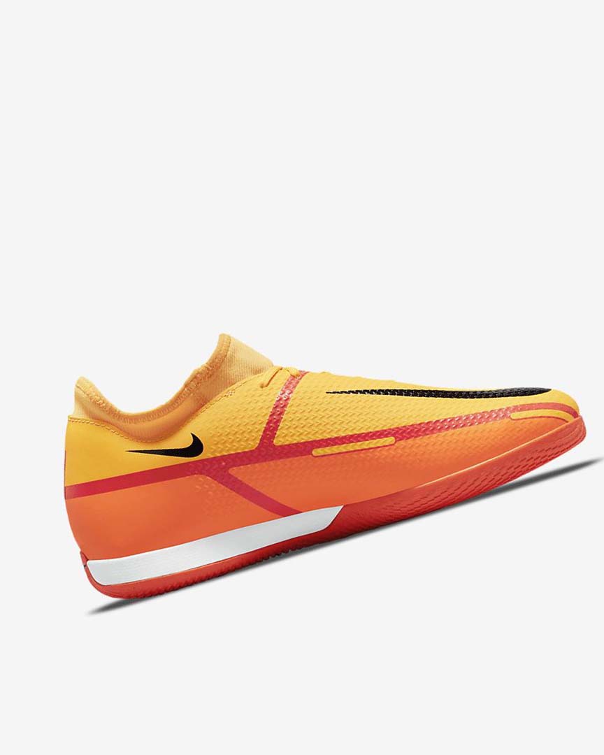 Orange / Orange / Light Red / Black Women's Nike Phantom GT2 Academy Dynamic Fit IC Football Shoes | UK5191