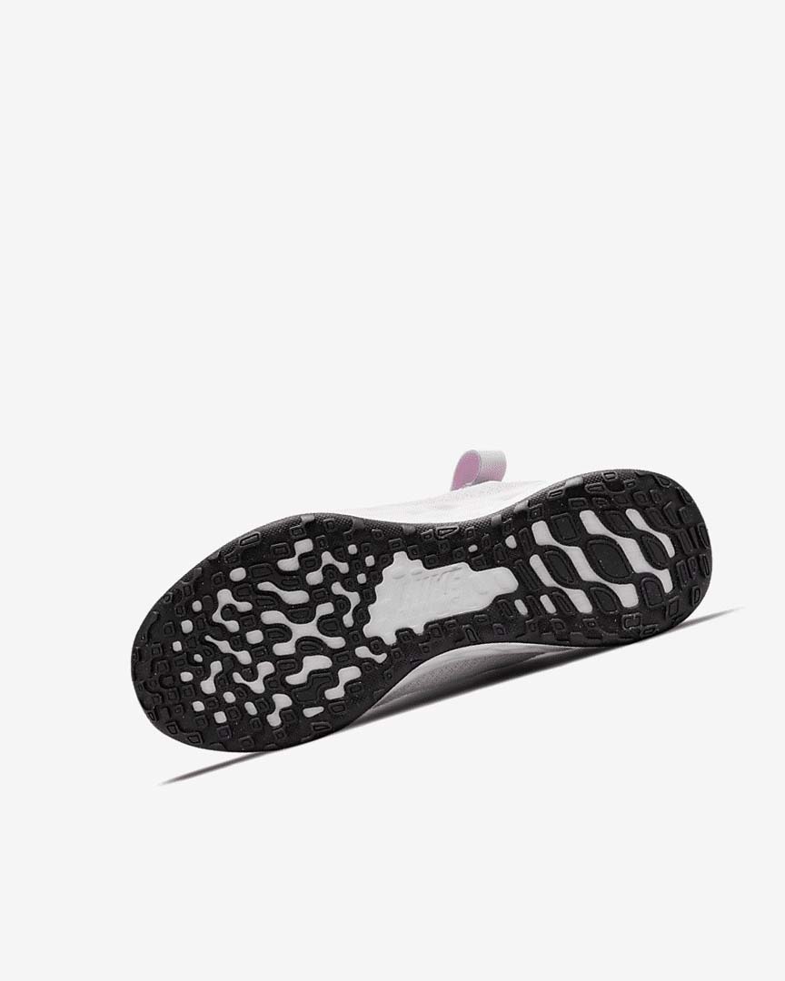 Pink / Black Girls' Nike Revolution 6 FlyEase Running Shoes | UK2650