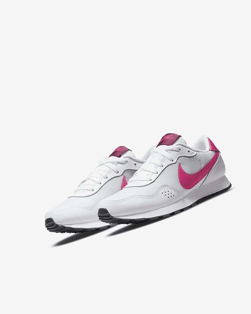 Platinum / Dark Grey / Pink Boys' Nike MD Valiant Shoes | UK5457