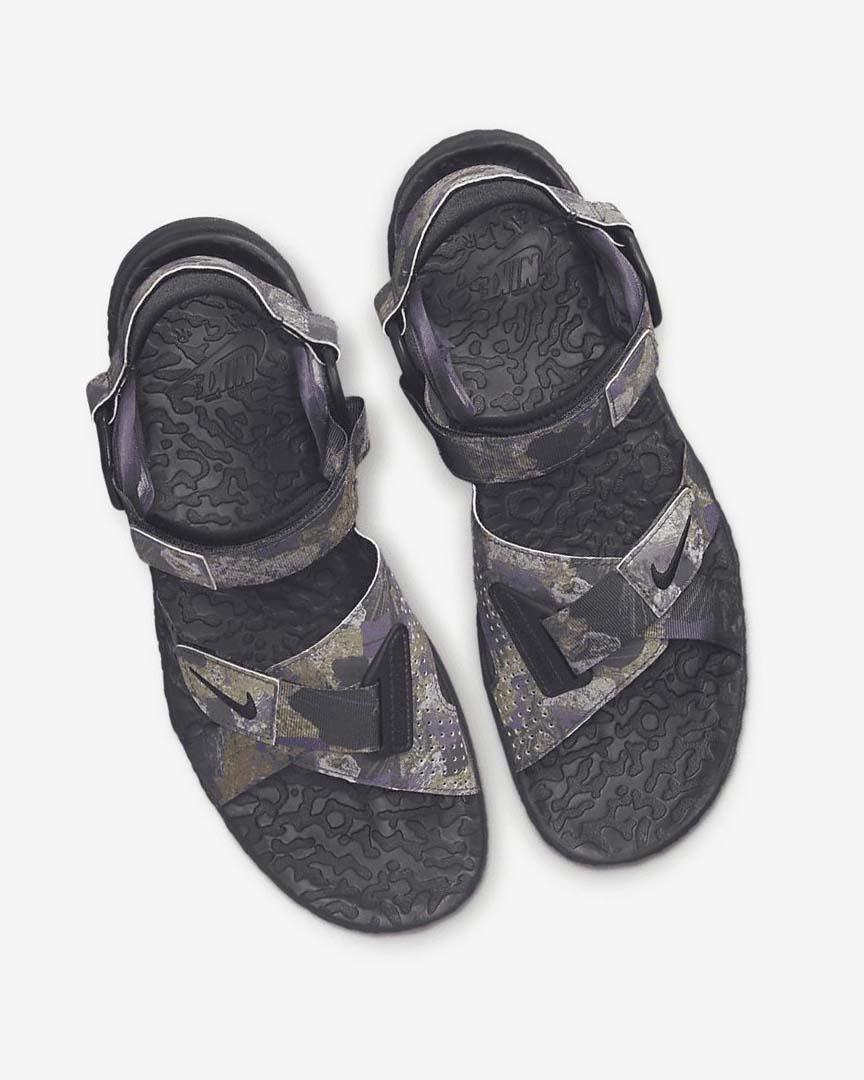 Purple / Dark Grey / Light Men's Nike Air Deschutz +SE Sandals | UK4794