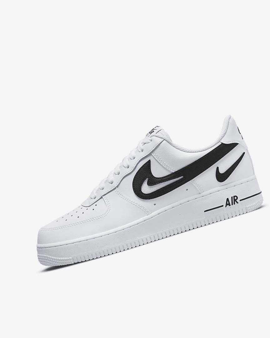 White / Black Men\'s Nike Air Force 1 \'07 Sneakers | UK2936