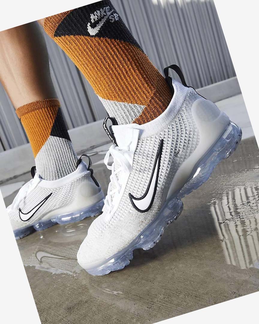 White / Black / Metal Silver / White Men's Nike Air VaporMax 2021 FK Sneakers | UK4939