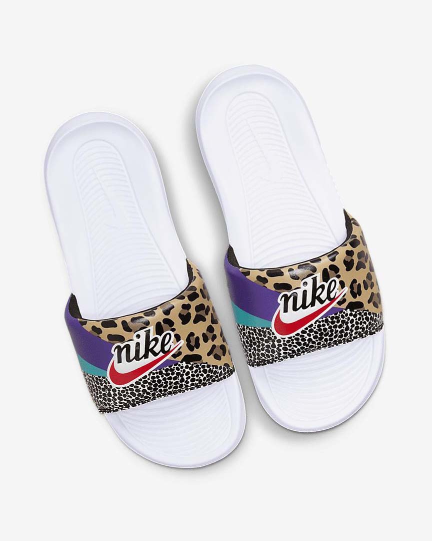 White / Black / Purple / Red Women's Nike Victori One Slides | UK2757