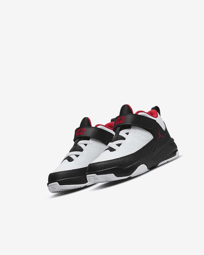 White / Black / Red Boys' Nike Jordan Max Aura 3 Basketball Shoes | UK3204