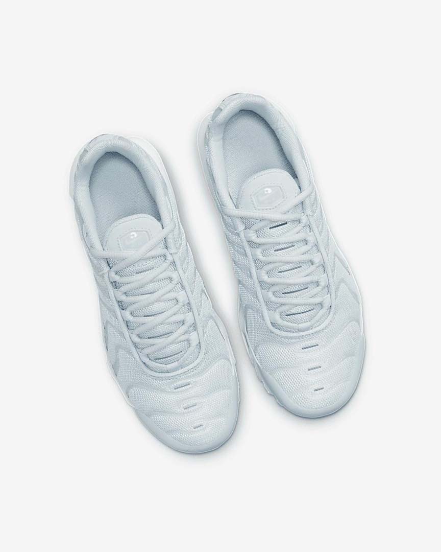 White Boys' Nike Air Max Plus Sneakers | UK5533