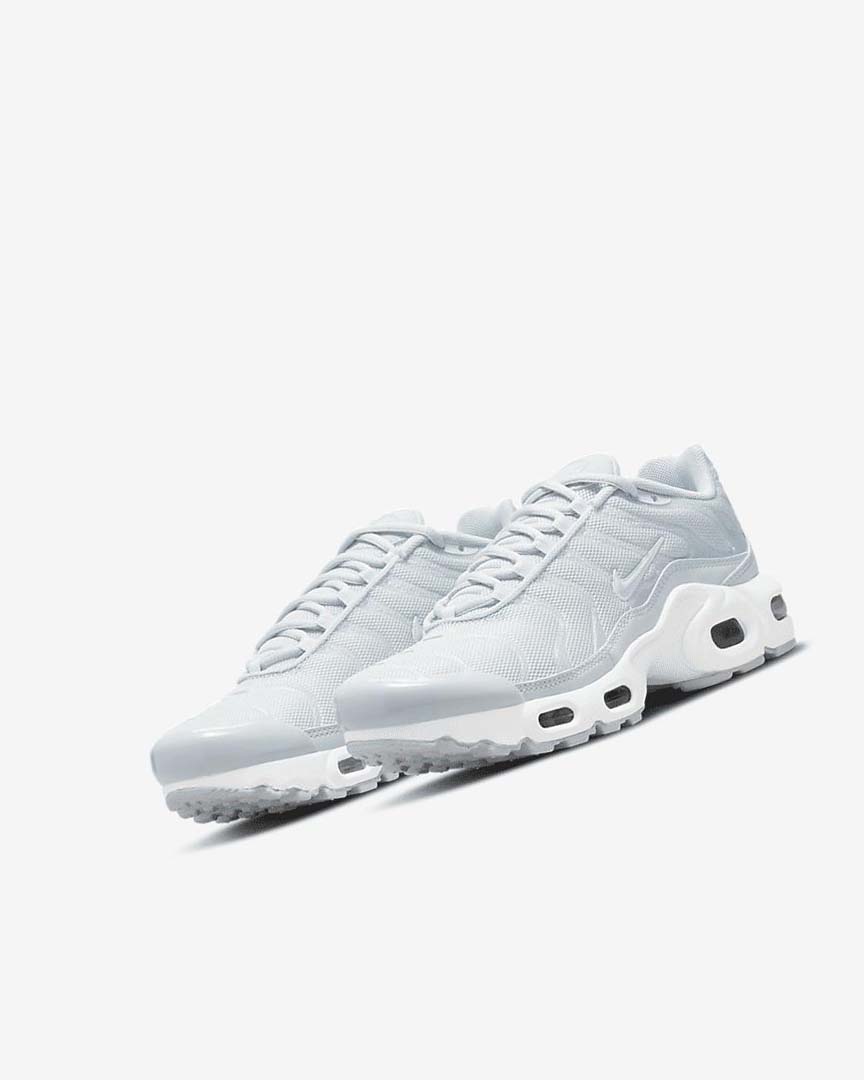 White Boys' Nike Air Max Plus Sneakers | UK5533