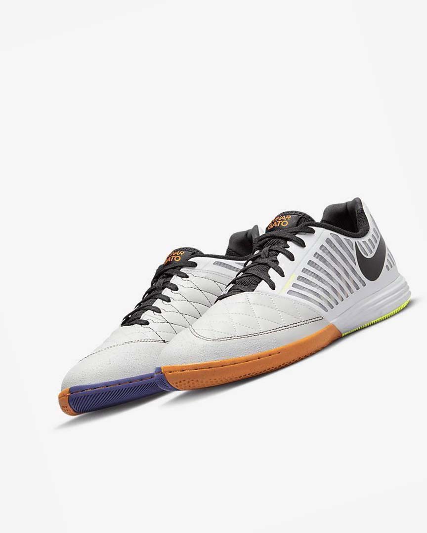 White / Deep Yellow / Black Men's Nike Lunar Gato II IC Football Shoes | UK2354