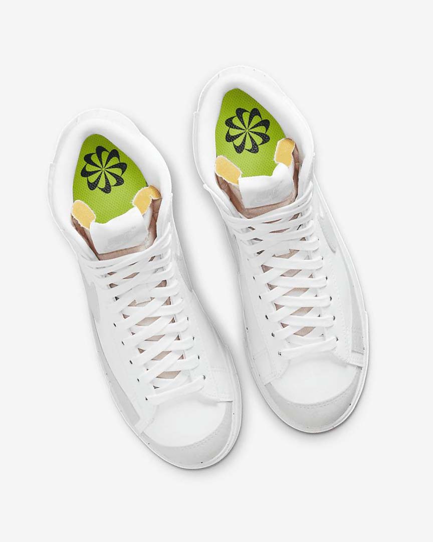 White / Green Women's Nike Blazer Mid '77 Next Nature Sneakers | UK2940