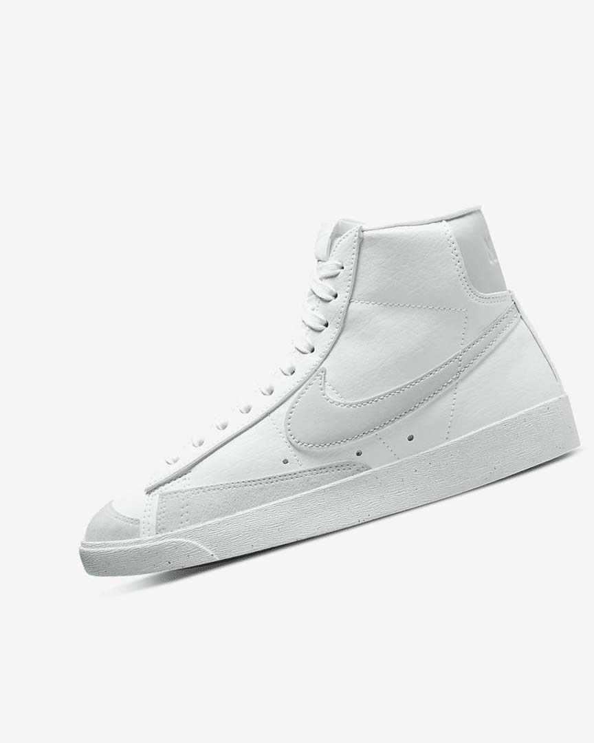 White / Green Women\'s Nike Blazer Mid \'77 Next Nature Sneakers | UK2940