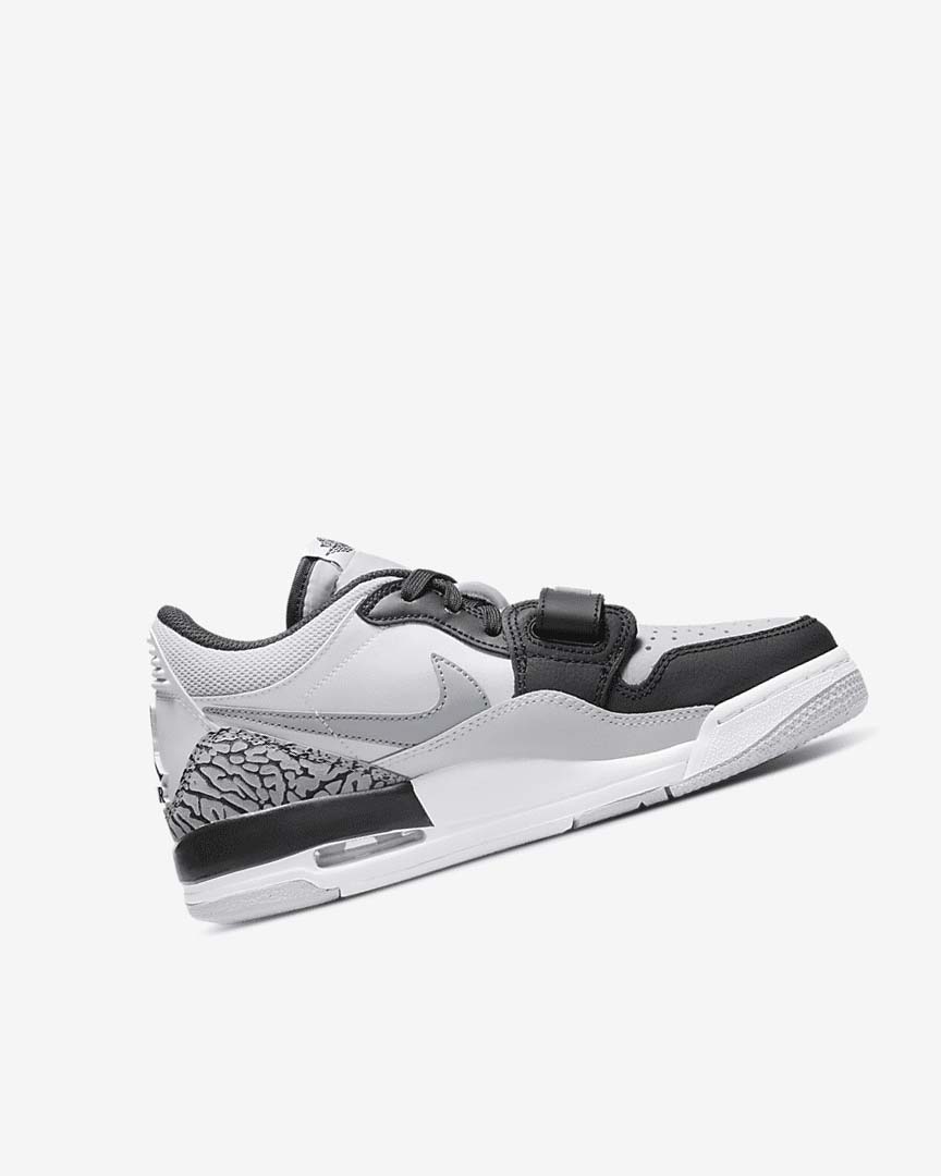 White / Grey / Black Boys' Nike Air Jordan Legacy 312 Low Basketball Shoes | UK5180