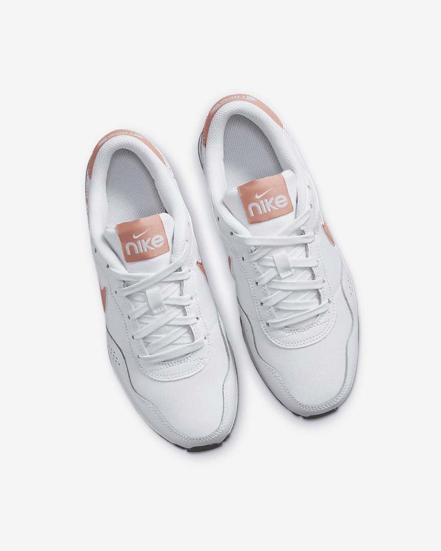 White / Grey / Light Girls' Nike MD Valiant SE Shoes | UK3129