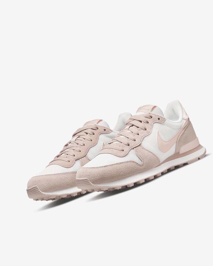 White / Khaki Grey / Light Women's Nike Internationalist Sneakers | UK3171