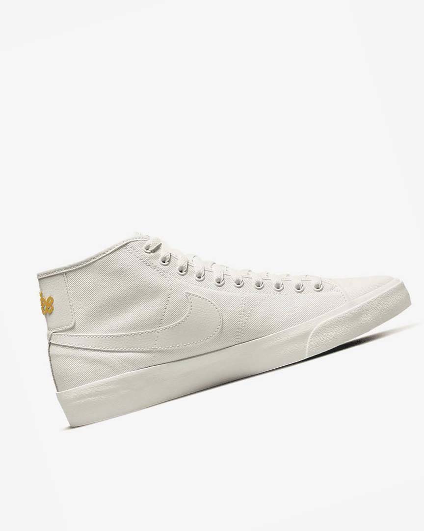 White Men's Nike SB BLZR Court Mid Premium Skate Shoes | UK5318