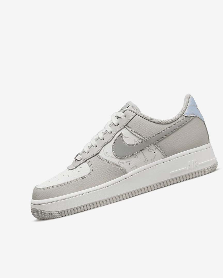 White / Metal Silver / Platinum Women\'s Nike Air Force 1 \'07 Sneakers | UK5552