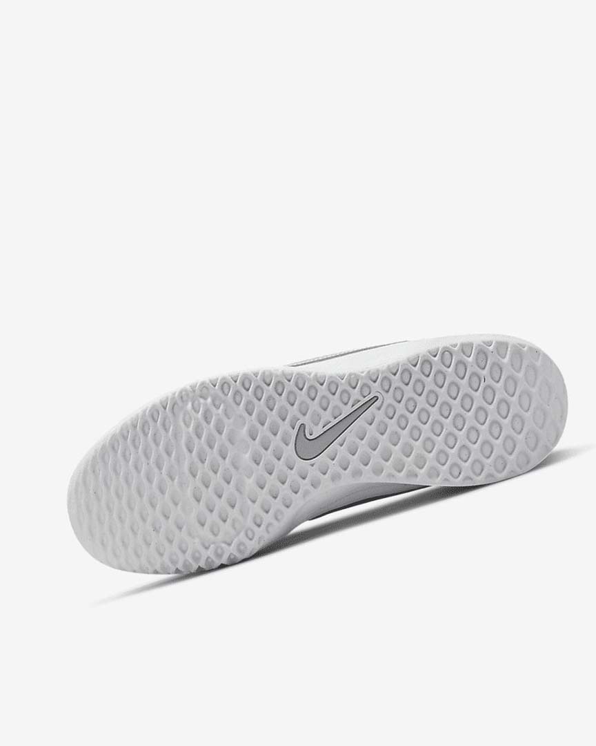 White / Metal Silver Women's Nike Court Zoom Lite 3 Tennis Shoes | UK4753