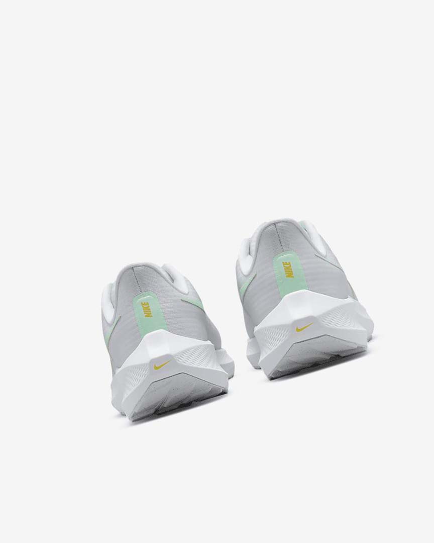 White / Platinum / Green / Mint Women's Nike Air Zoom Pegasus 39 Running Shoes | UK5262