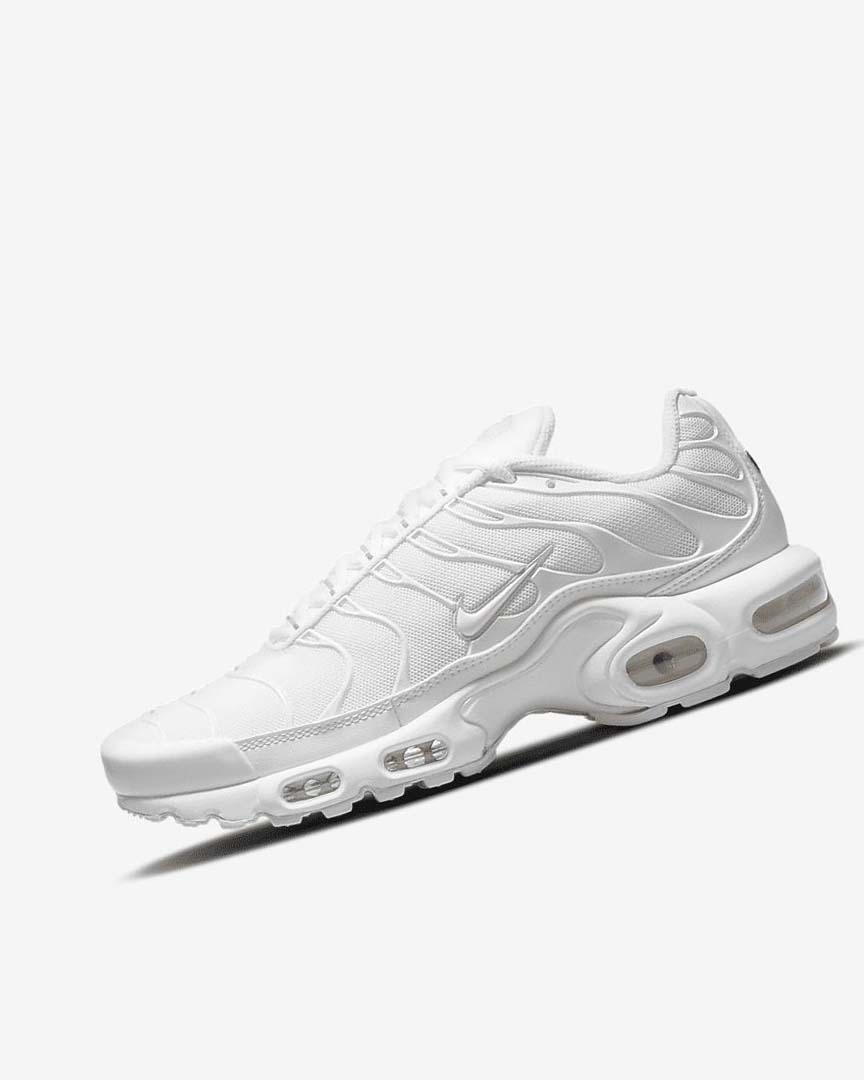 White / Platinum / White Women\'s Nike Air Max Plus Sneakers | UK2410