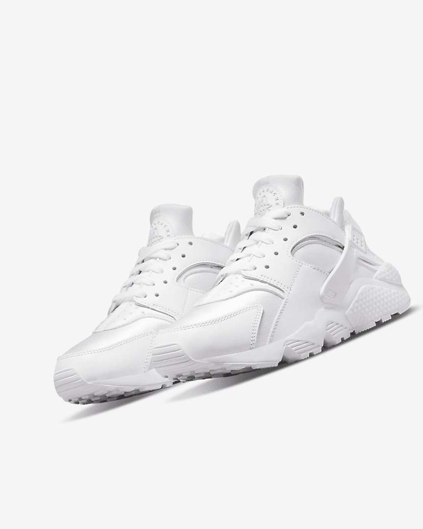 White / Platinum Women's Nike Air Huarache Sneakers | UK2771