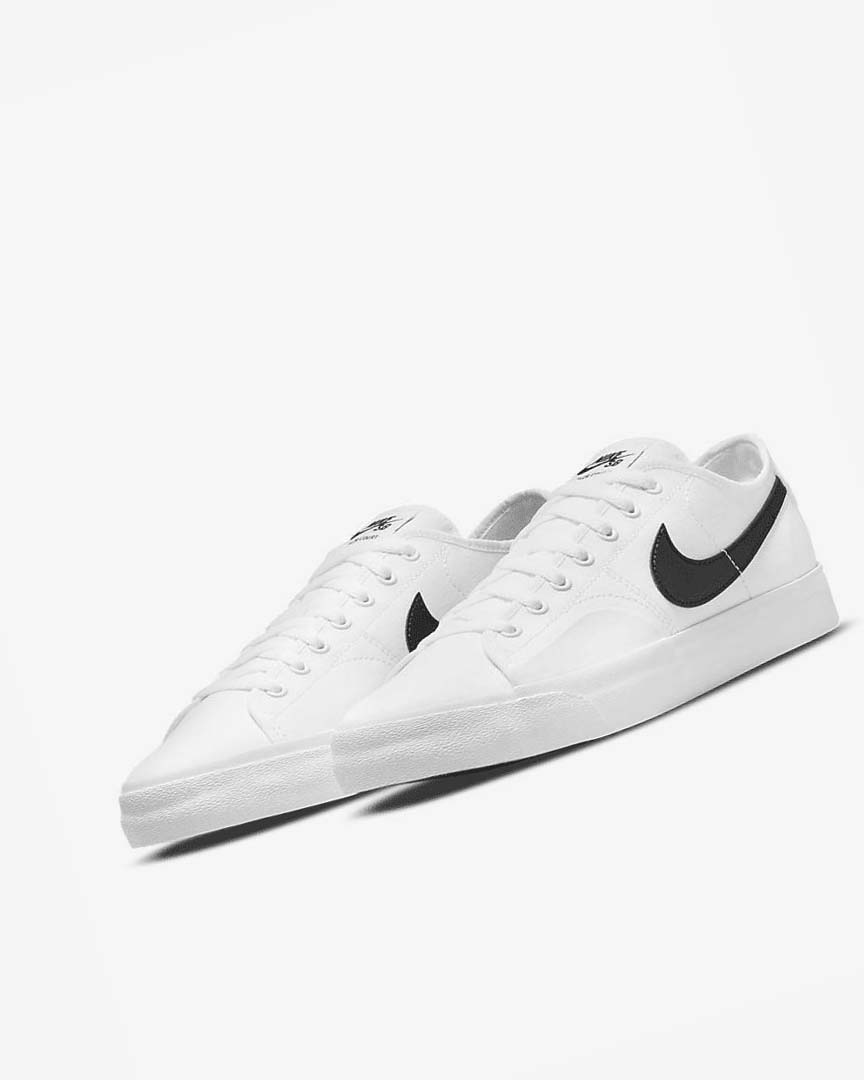 White / White / Black / Black Men's Nike SB BLZR Court Skate Shoes | UK4986