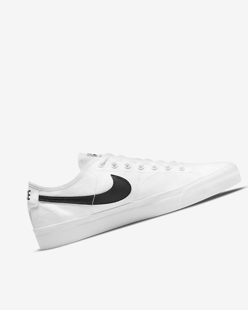 White / White / Black / Black Women's Nike SB BLZR Court Skate Shoes | UK5059