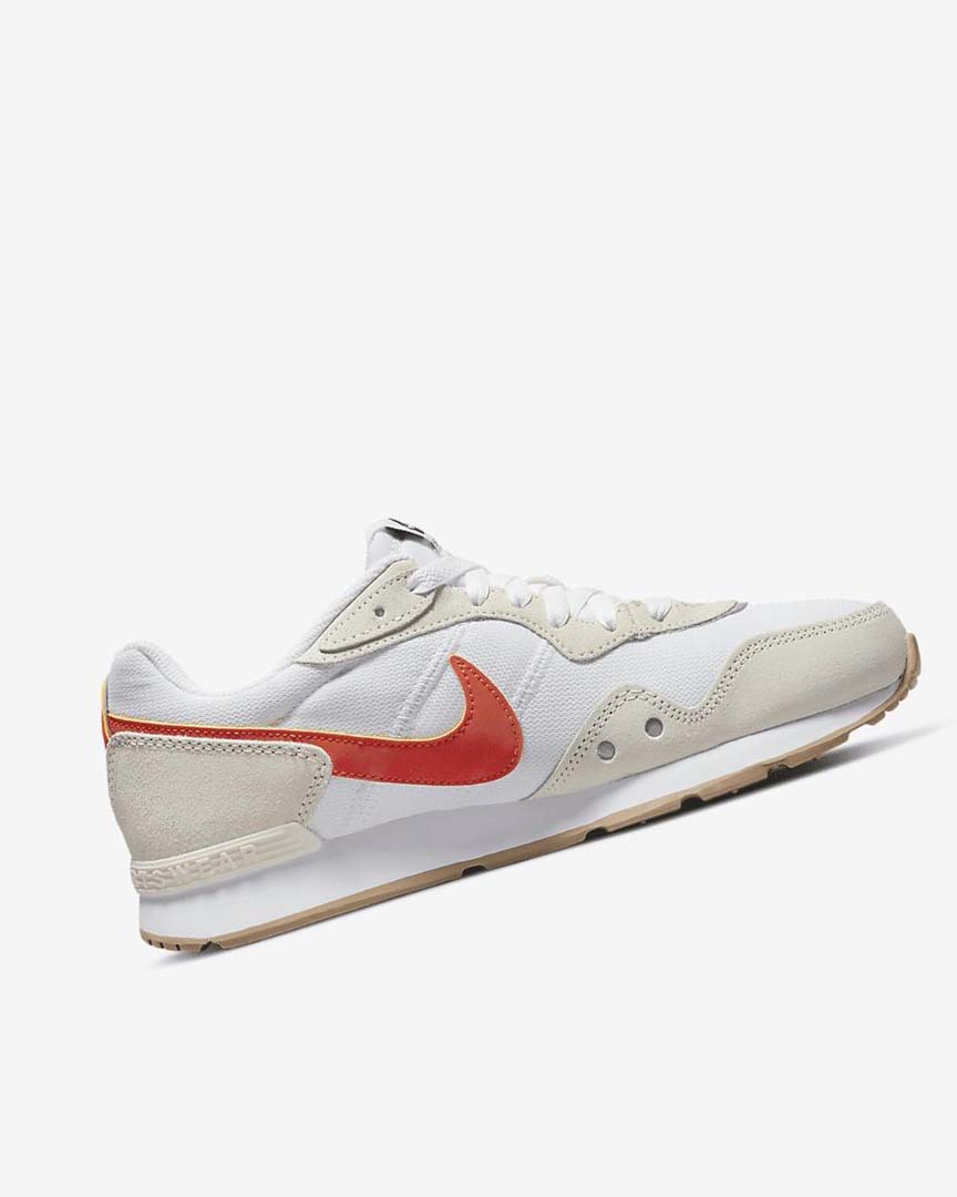 White / White / Black / Orange Women's Nike Venture Runner Sneakers | UK2249