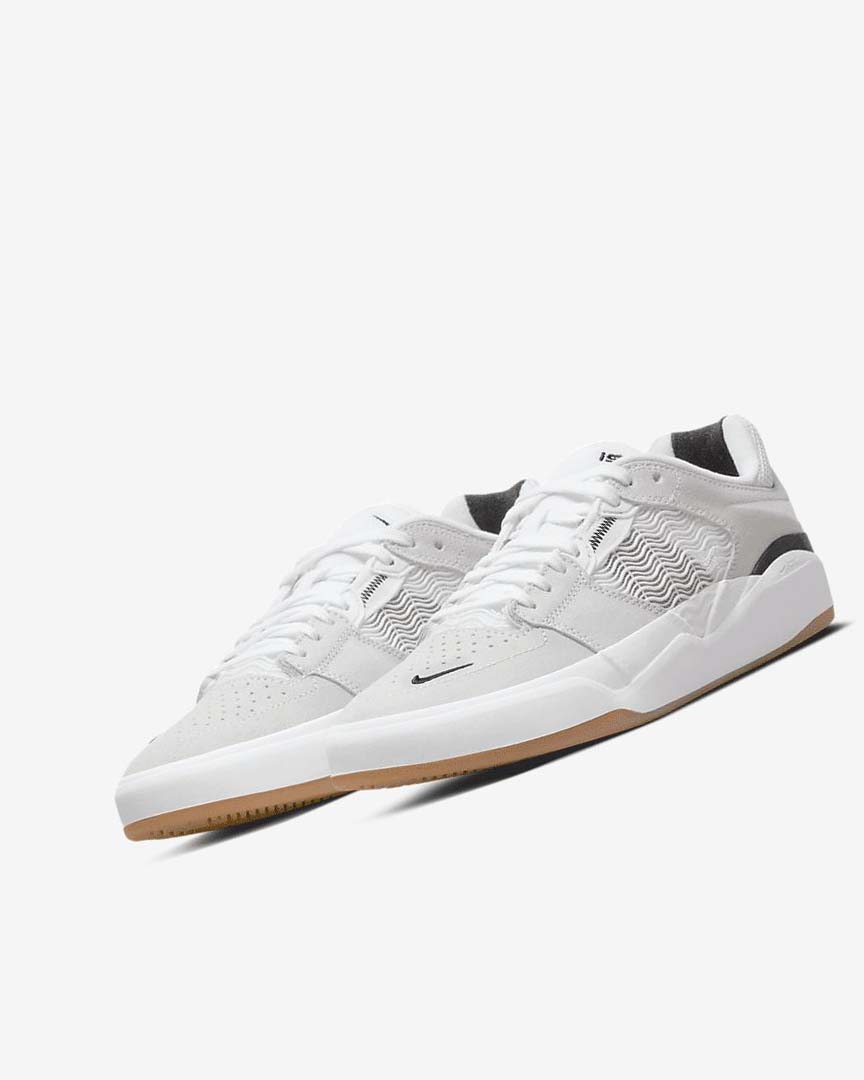 White / White / Black / White Women's Nike SB Ishod Wair Skate Shoes | UK3112