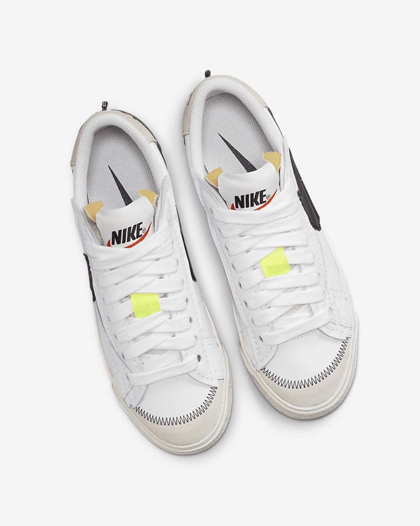 White / White / Black Women's Nike Blazer Low '77 Jumbo Sneakers | UK3136