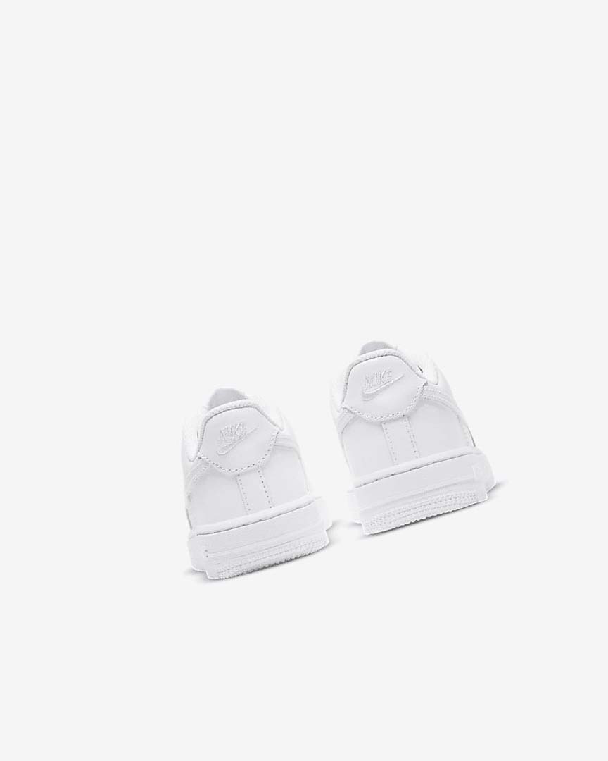 White / White Boys' Nike Force 1 LE Shoes | UK5594